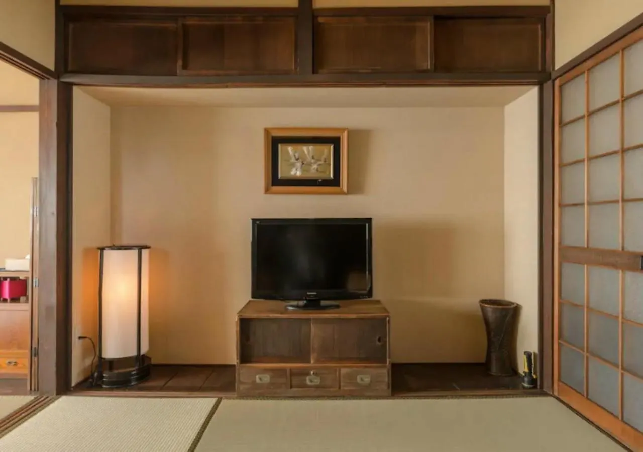 Kyoto Knot Vacation House 0*,  Japan